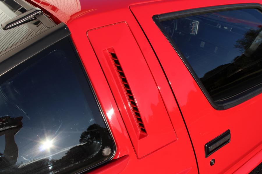 Детали экстерьера Chrysler Conquest TSi 1987 года  (фото 114 из 137)